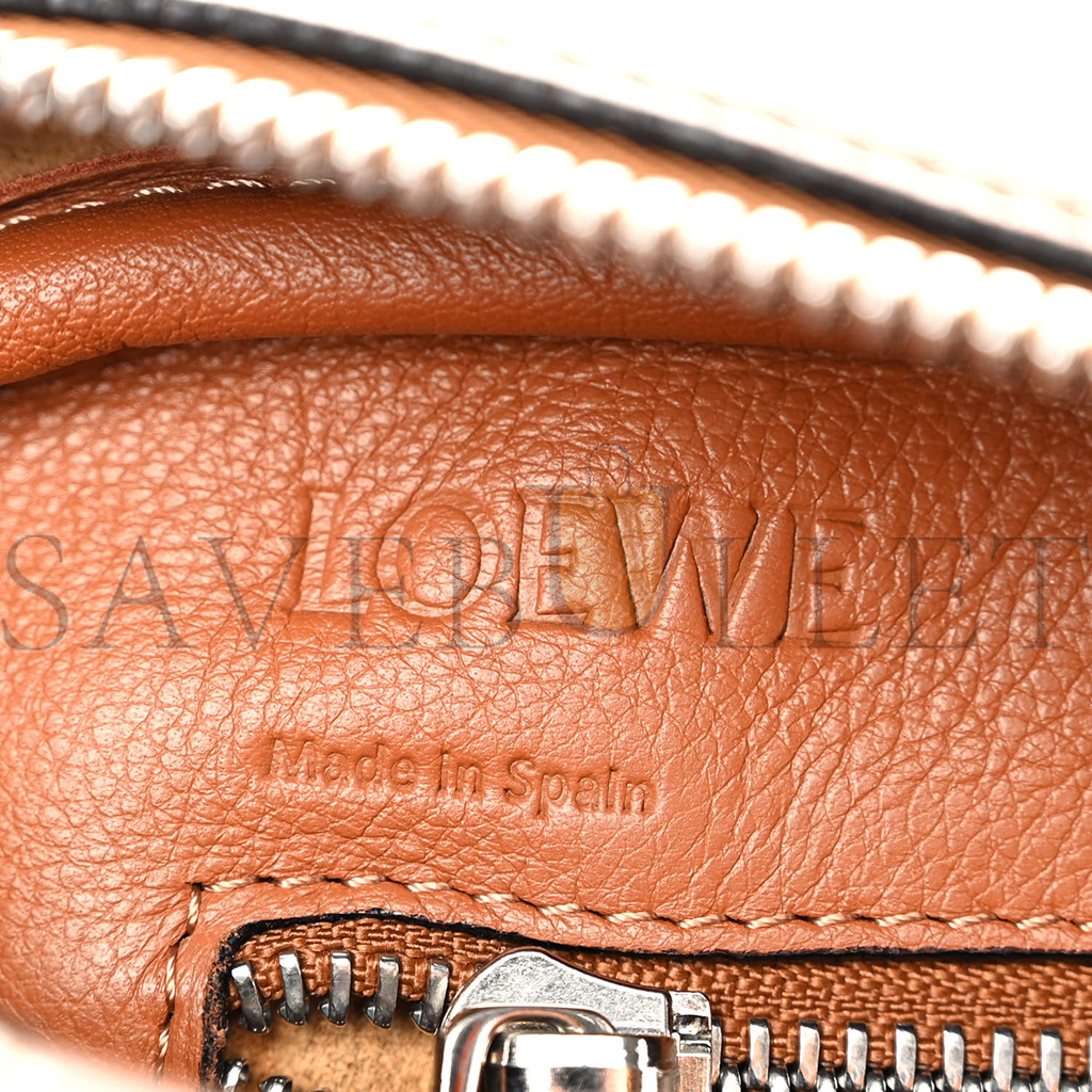 LOEWE CALFSKIN MEDIUM AMAZONA TAN (28*20*18cm)